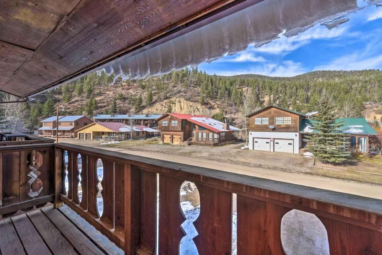 Downtown Red River Retreat With Mtn Views And Yard Exterior photo